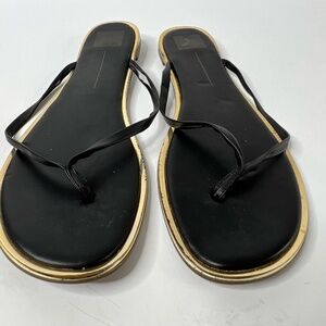Dolce Vita Flat Flip Flop Black size‎ 11